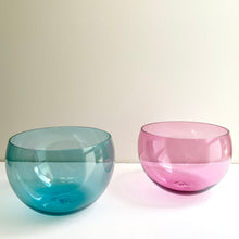Load image into Gallery viewer, Large glass &#39;Gacha&#39; bowls by Thomas Yeend

