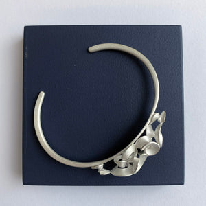 'Cloud' silver bracelet by Daehoon Kang