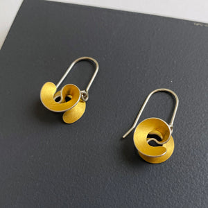 'Golden Cloud' hook earrings by Daehoon Kang