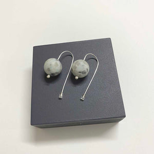 Sesame jasper earrings by Regine Schwarzer